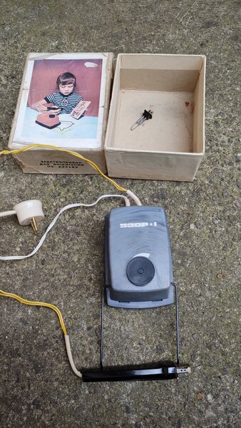 Aparat rusesc de pirogravat.